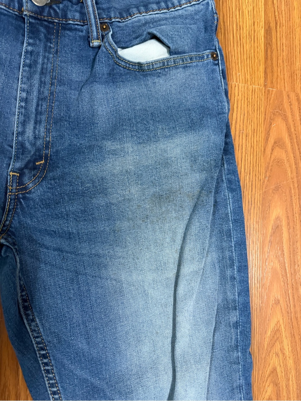 Levi’s 514 Straight Leg Jeans Medium Wash Size 36 x 30 - Picture 3 of 8